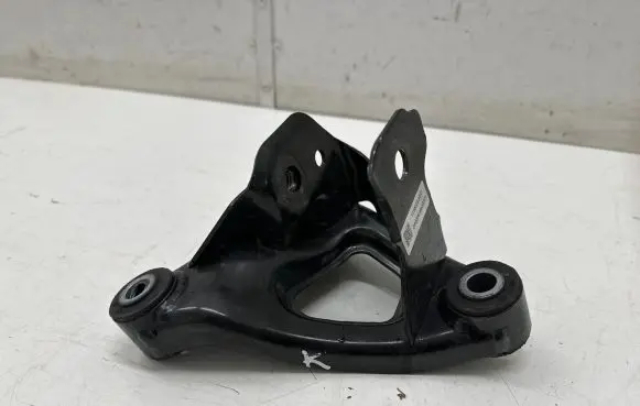 Tesla Model 3 Engine mounting bracket 111023300C