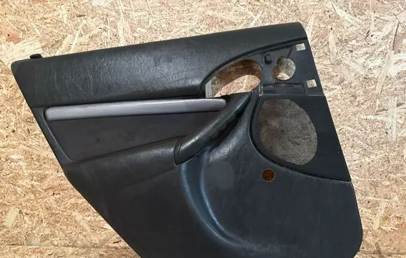 Ford Focus Rear door card panel trim 98ABA27407