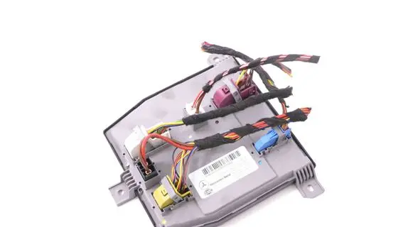 Mercedes-Benz CLS C257 Central body control module A2139015811 A2139008123
