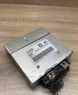 Opel Astra F Engine control unit/module ECU 16187569 WithPlug