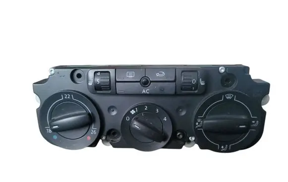 Volkswagen Golf V Climate control unit 74730961