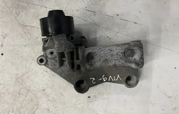 Generator/alternator bracket