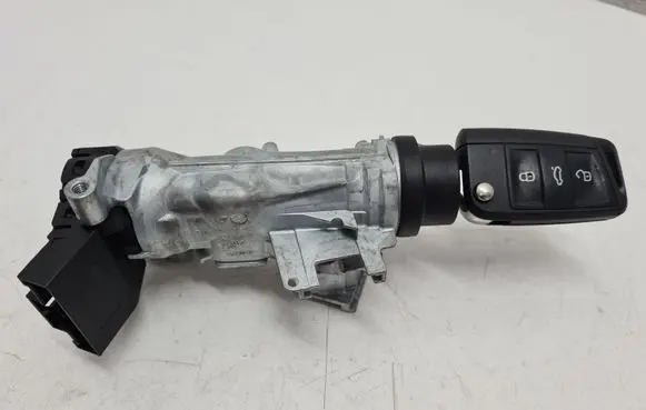 Skoda Fabia Mk3 (NJ) Ignition lock 1K0905851 6C0905865