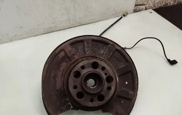 Mercedes-Benz E W212 Rear wheel hub