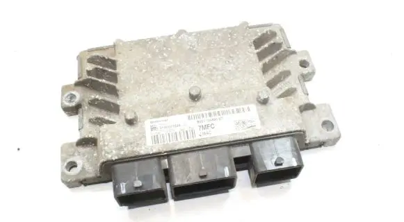Ford Fiesta Engine control unit/module BV2112A650EC