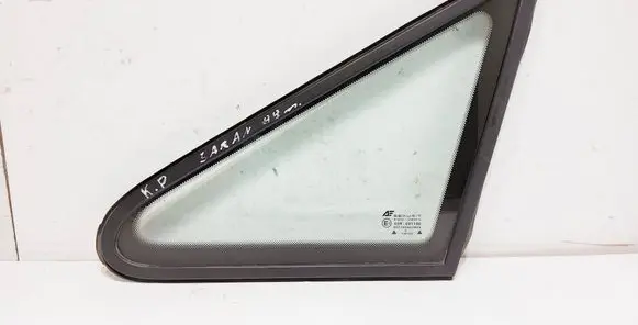 Volkswagen Sharan Front triangle window/glass 43R001100