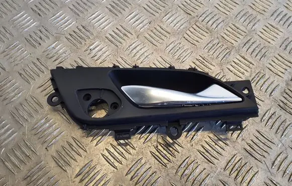 Hyundai i40 Rear door interior handle 2611172802