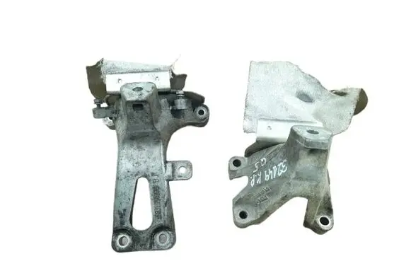 Audi Q5 SQ5 8R Engine mounting bracket 8K0199307AQ