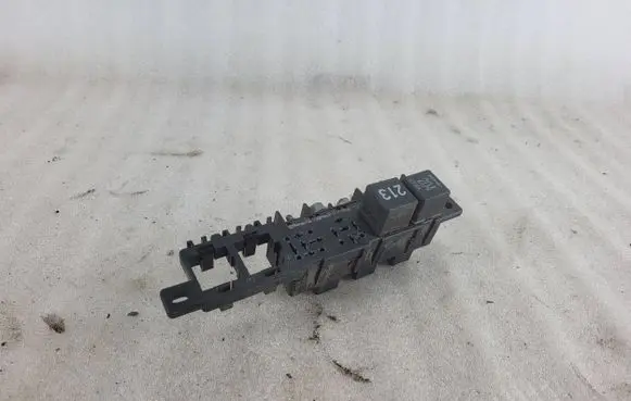 Audi A6 S6 C5 4B Fuse box set 8L0941822A 890003000