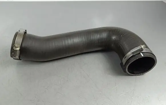 Jeep Grand Cherokee Intercooler hose/pipe