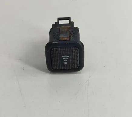 Other switches/knobs/shifts