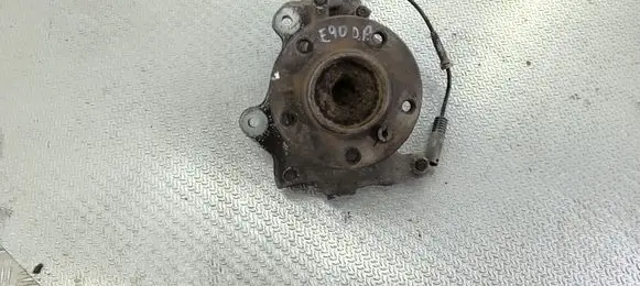 BMW 3 E90 E91 Front wheel hub 6764444