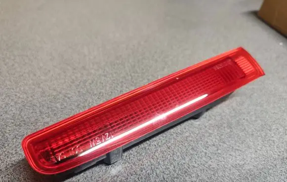 Volkswagen Transporter - Caravelle T5 Third/center stoplight 7E0945097H