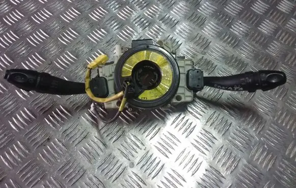 Hyundai Sonata Wiper turn signal indicator stalk/switch 9340038410
