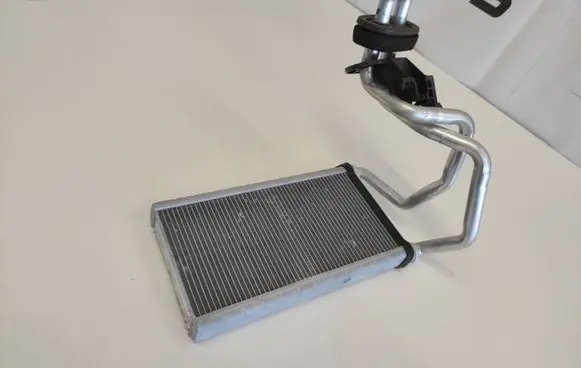 Subaru Impreza V Heater blower radiator 909230040