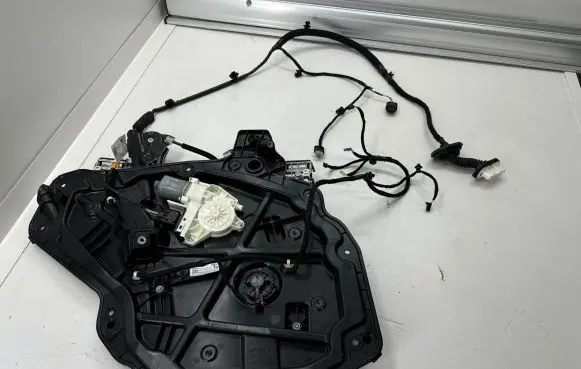 Tesla Model Y Rear door window regulator with motor 149551200G 148905300E DPR2363200156