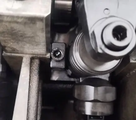 Fuel injector