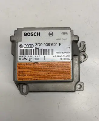 Volkswagen Touareg I Airbag control unit/module 3D0909601F 0285001800