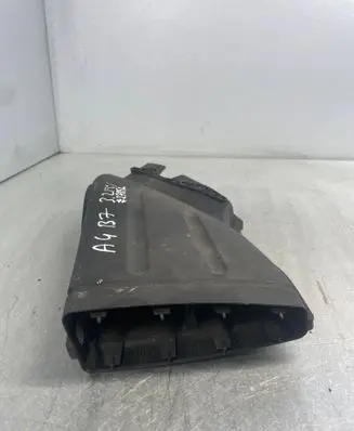 Audi A4 S4 B7 8E 8H Air intake duct part 8E0129618J