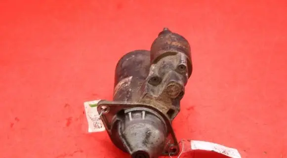 Chevrolet Tacuma Starter motor 0001107077