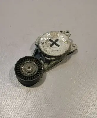 Toyota Yaris Generator/alternator belt tensioner