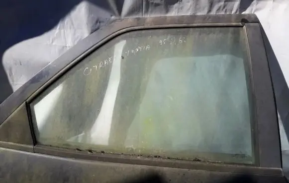 Citroen Xantia Rear door window glass