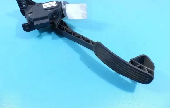 Volvo S80 Accelerator throttle pedal 30636006 IMPRK1237980