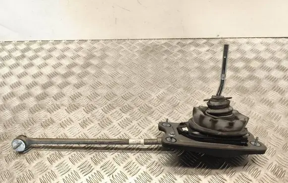 Audi A4 S4 B8 8K Gear shifter/selector 8K0711271
