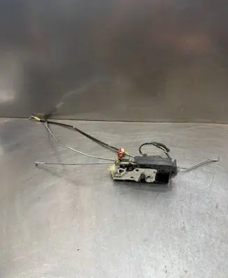 SsangYong Rexton I Rear door lock A046818