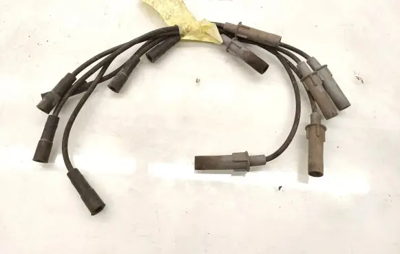 Chrysler Town u0026 Country V Plug wire 