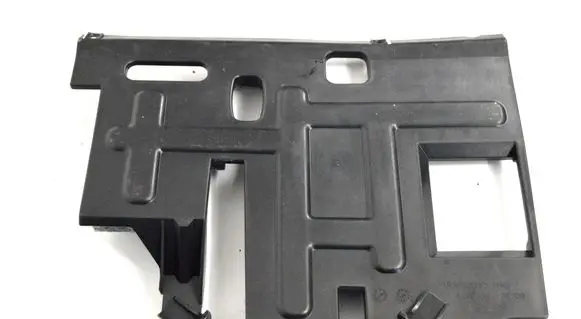 Mercedes-Benz Vito Viano W639 Dashboard lower bottom trim panel A6396801106