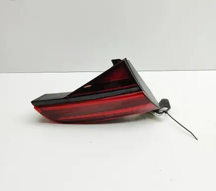 Audi A8 S8 D4 4H Tailgate rear/tail lights 4H0945093N