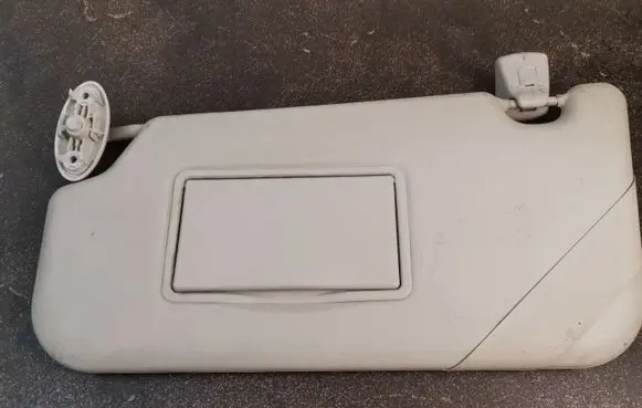 Ford Focus Sun visor