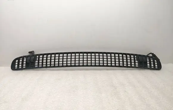 BMW 3 E46 Bonnet/hood grill 51138208484 8374366 8374365