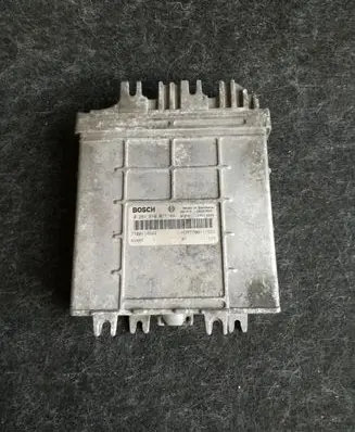 Renault Scenic I Engine control unit/module 0281010077