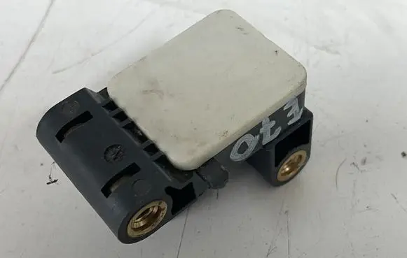 BMW X6 E71 ESP acceleration yaw rate sensor 6911003