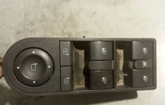 Opel Zafira B Electric window control switch 13209204 03459416 0320