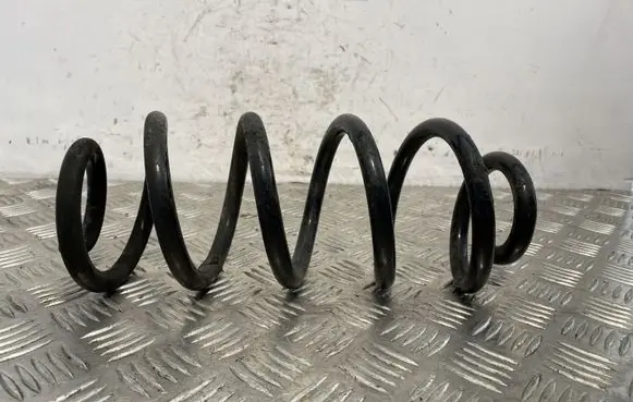 Volvo XC40 Rear coil spring