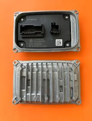Mercedes-Benz C W206 LED ballast control module A2239002007