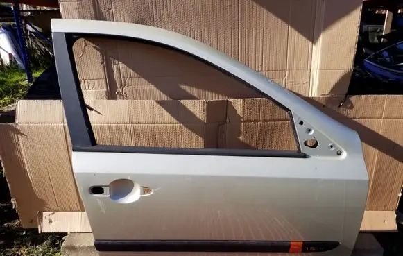 Renault Laguna II Front door OEM