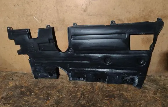 Fiat 500X Center/middle under tray cover 51964093
