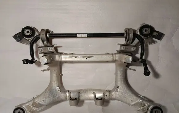 BMW X7 G07 Rear subframe 6894149