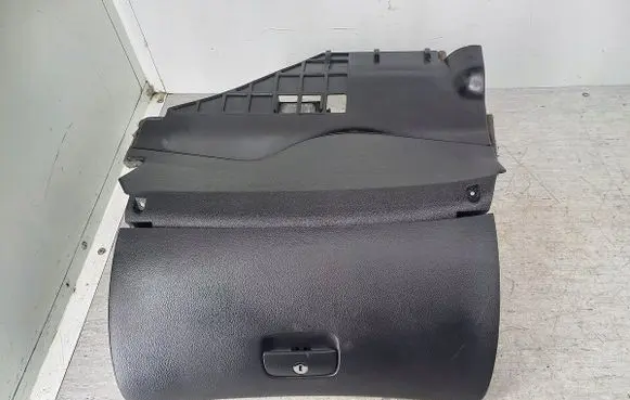 Skoda Superb B5 (3U) Glove box 3B1857101