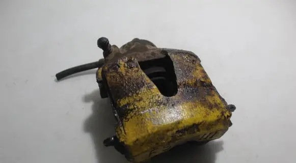 Skoda Fabia Mk2 (5J) Front brake caliper