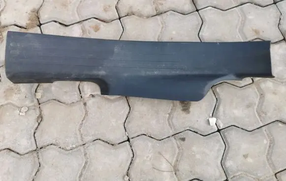 Opel Combo E Other sill/pillar trim element 9817356077