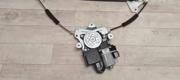 Opel Antara Front door window regulator with motor 96673003 7H27 A00128370152R