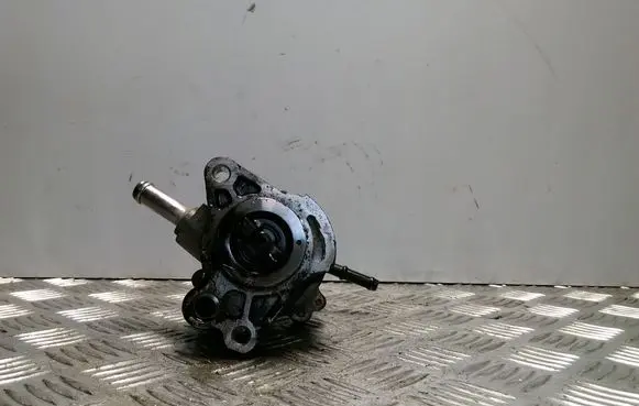 Vacuum pump