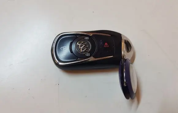 Buick Encore I Ignition key/card 13508417A