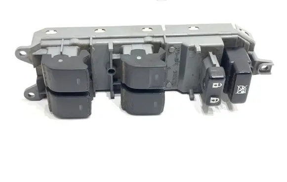 Toyota Auris E180 Electric window control switch 515220