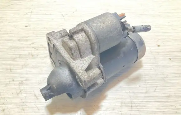 Peugeot Bipper Starter motor